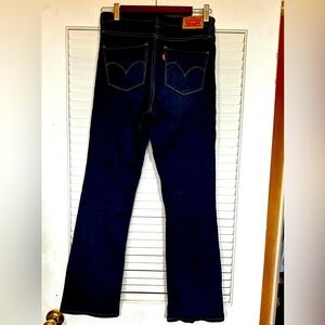 Levi’s 315 shaping bootcut jeans